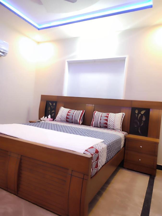 Lavish Inn Islamabad Esterno foto