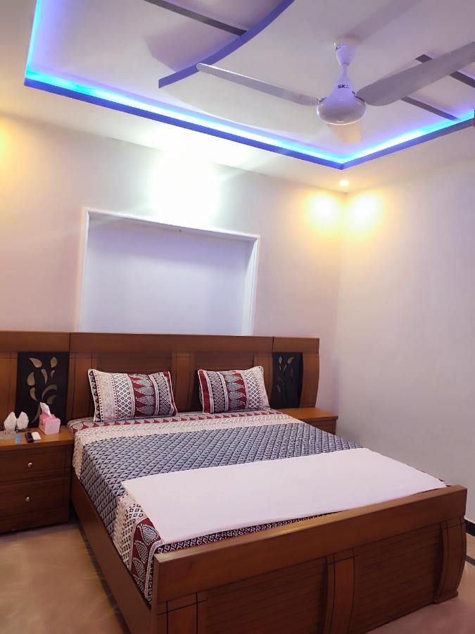 Lavish Inn Islamabad Esterno foto