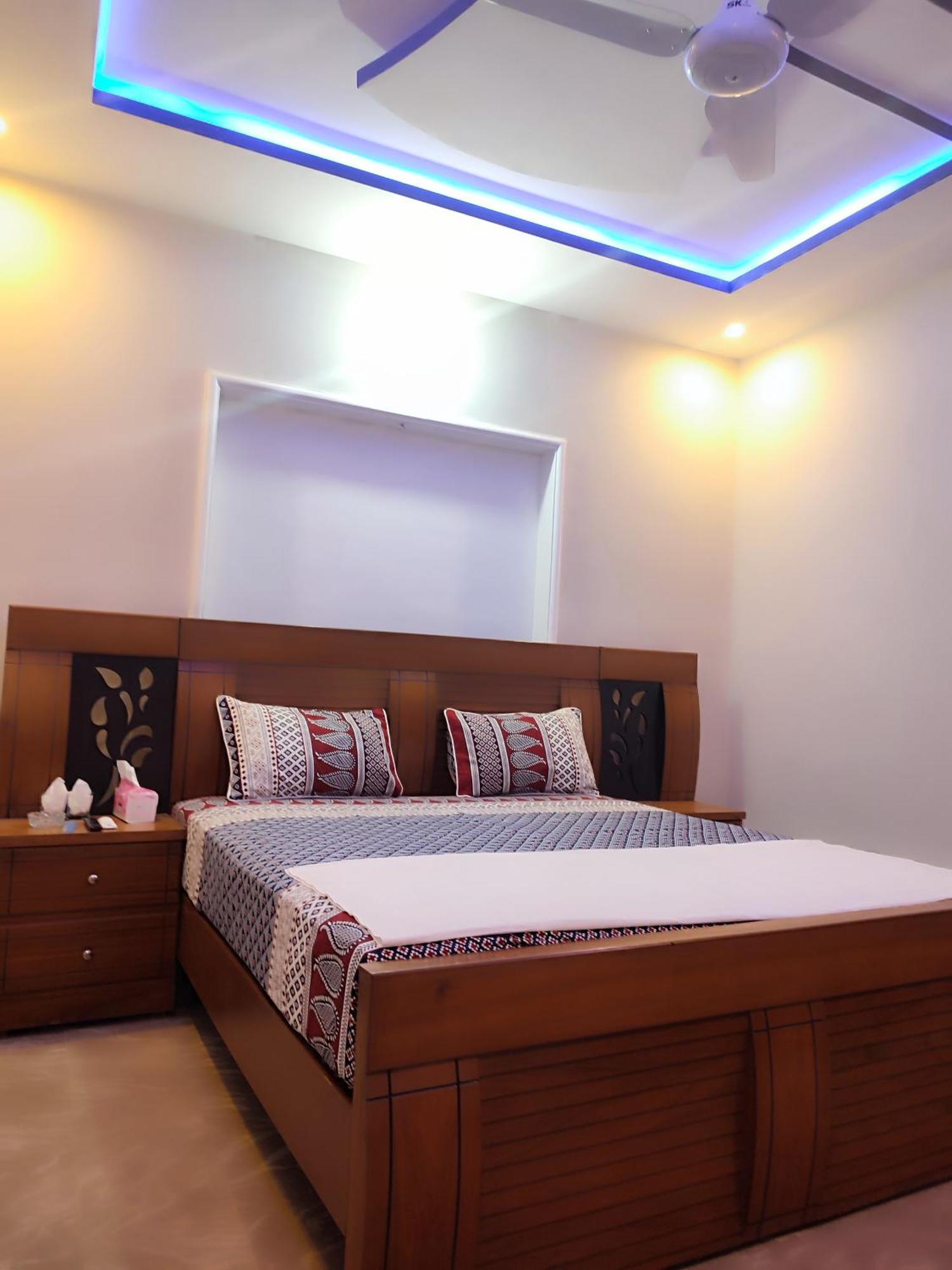 Lavish Inn Islamabad Esterno foto