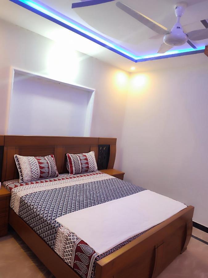 Lavish Inn Islamabad Esterno foto