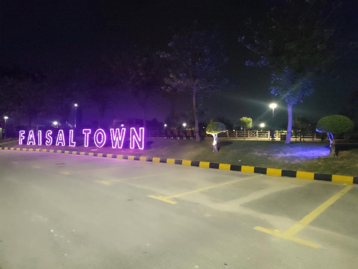 Lavish Inn Islamabad Esterno foto
