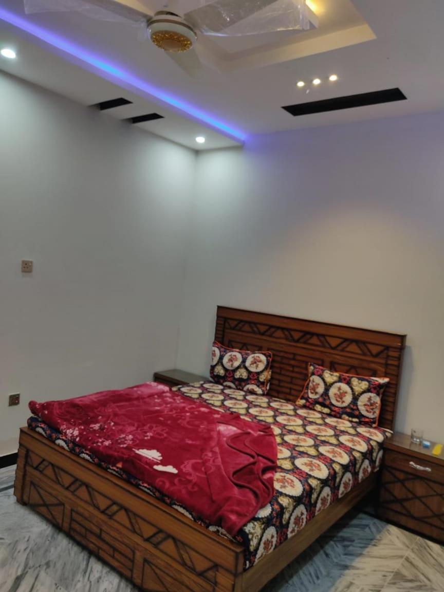 Lavish Inn Islamabad Esterno foto